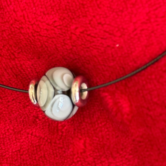 Circle colar style beaded necklace - Picture 6 of 7